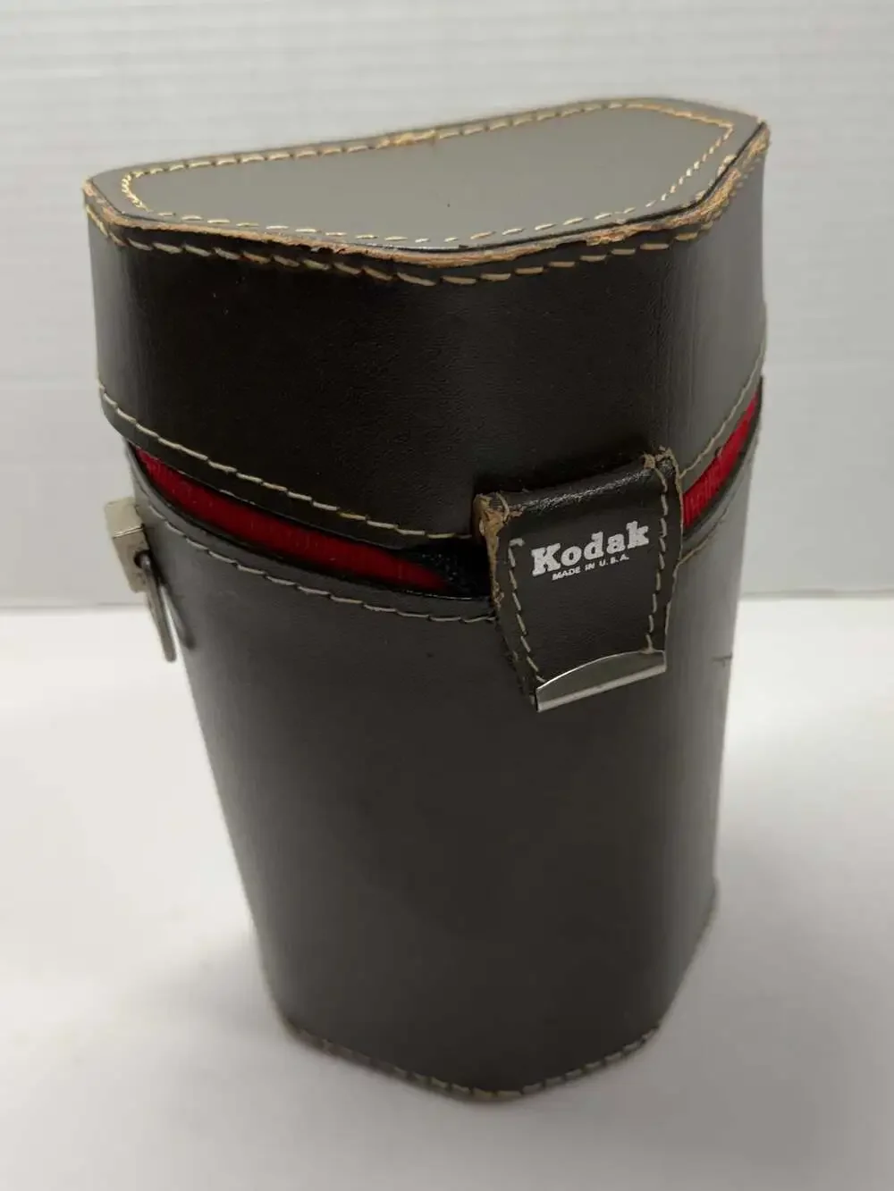 Vintage Kodak XL55 Super 8 Movie Camera with Case and Strap Read details